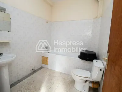 Maison R2 à fort potentiel au quartier Dakhla