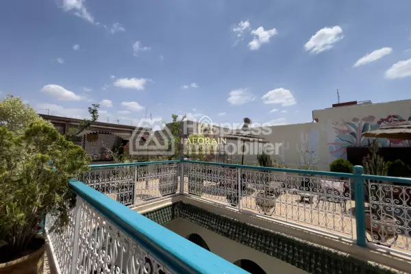 RIAD D’EXCEPTION À VENDRE – BAB DOUKKALA, MARRAKECH