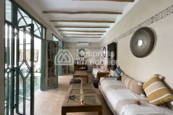 RIAD D’EXCEPTION À VENDRE – BAB DOUKKALA, MARRAKECH