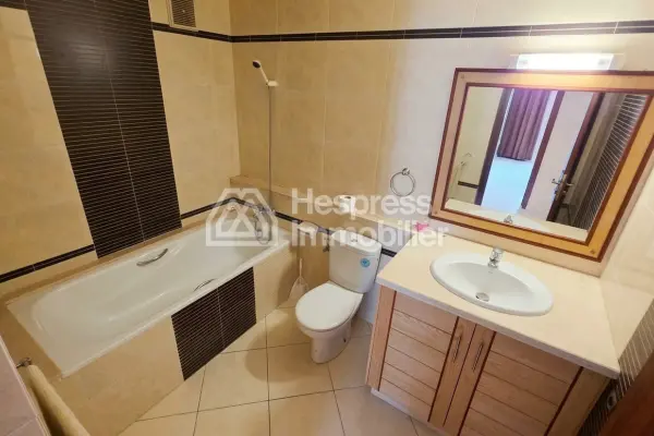 Appartement 2 chambres Av Moukawama