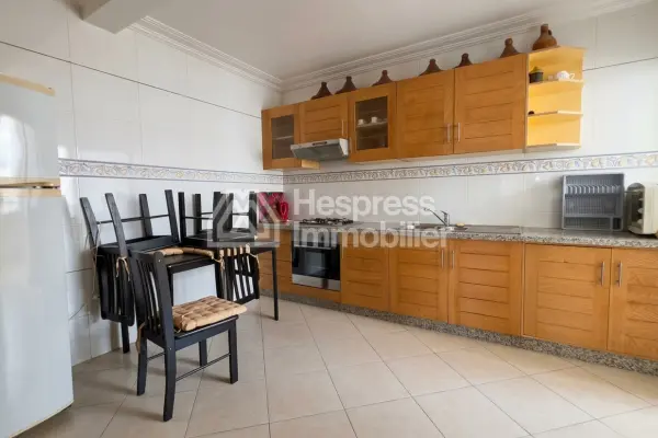 Appartement 2 chambres Av Moukawama