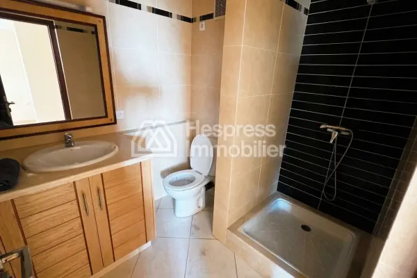 Appartement 2 chambres Av Moukawama