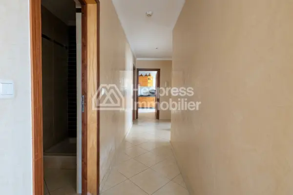 Appartement 2 chambres Av Moukawama