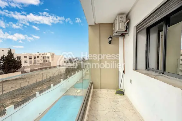 Appartement à Aourir avec vue sur piscine