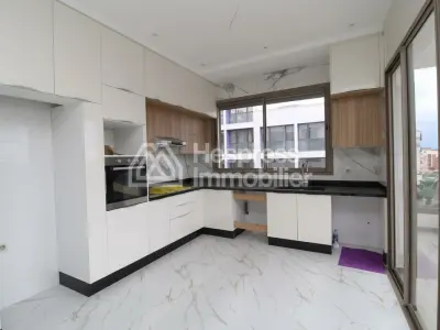 Appartement non meublé à louer à Hay Mohammadi
