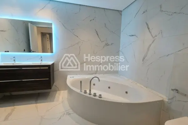 Appartement de luxe neuf à Founty, Agadir