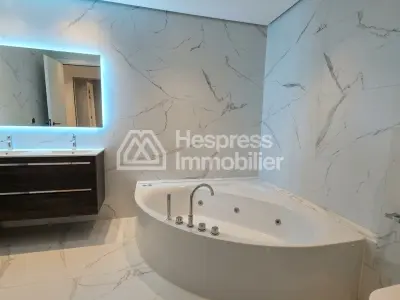 Appartement de luxe neuf à Founty, Agadir