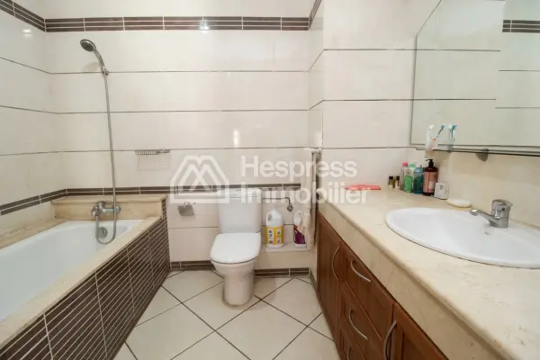 Appartement à vendre à Hay Mohammadi Agadir