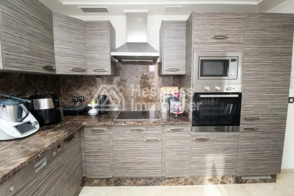 Spacieux Duplex au dernier étage avec vue mer