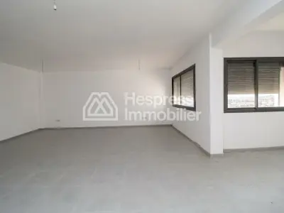 Bureau de 68 m² à Avenue Moukawama, Agadir