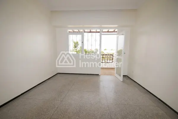 Appartement spacieux à Bensergao