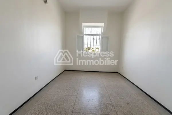 Appartement spacieux à Bensergao