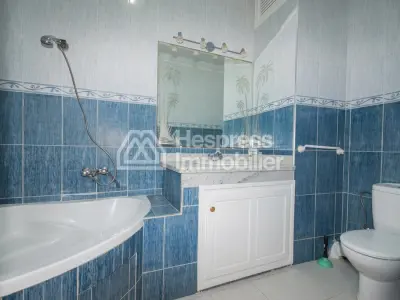 Spacious apartment in Bensergao