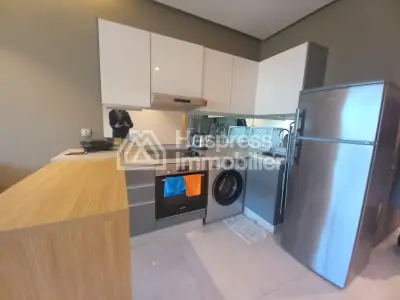 Studio apartment for rent on Bourgogne