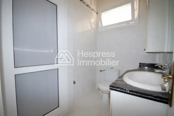 Appartement spacieux à Bensergao