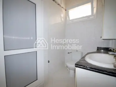 Spacious apartment in Bensergao