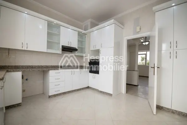 Appartement spacieux à Bensergao