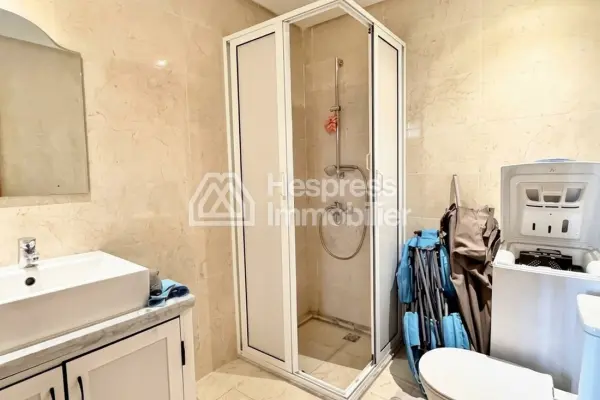 Beautiful 2-bedroom apartment in Hay Mohammadi