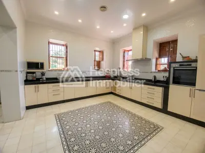 EXCLUSIF Ryad de prestige à vendre près d'Agadir