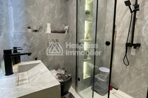 Furnished 2-bedroom apartment in Hay Mohammadi