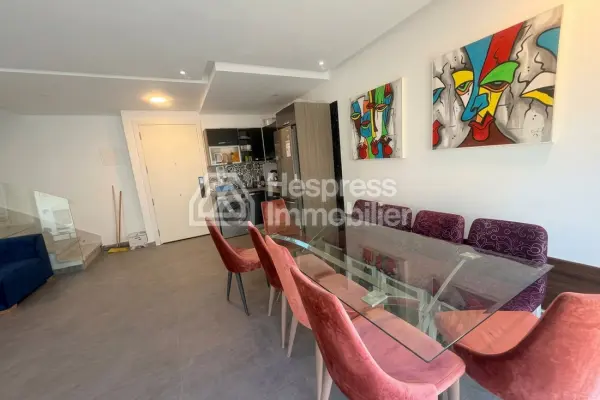 Vendre un duplex à Racine. Surface totale 100 m²