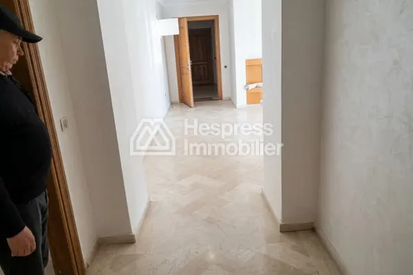 À vendre appart bourgogne 189 m2