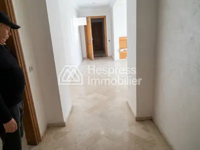 À vendre appart bourgogne 189 m2