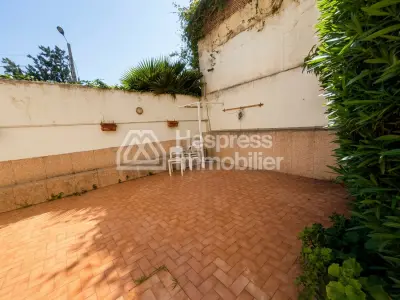 House for sale Oasis