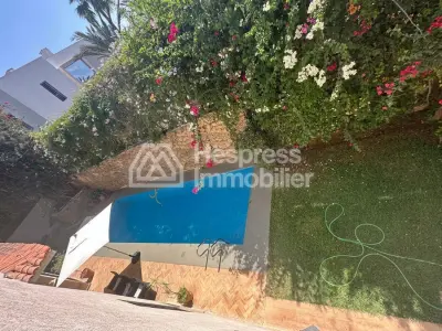 Luxury house for sale in Californie . 4 beautiful bedrooms