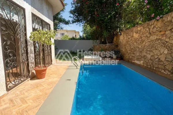 Luxury house for sale in Californie . 4 beautiful bedrooms