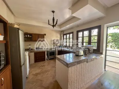 Luxury house for sale in Californie . 4 beautiful bedrooms