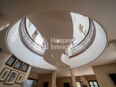 Luxury house for sale in Californie . 4 beautiful bedrooms