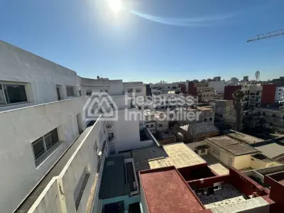 مكاتب للبيع في قلب يعقوب المنصور