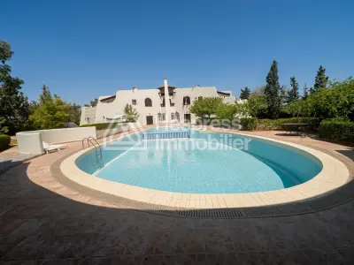 Luxury house for sale in Victoria . 11,600 m² plot. Terrace and garden
