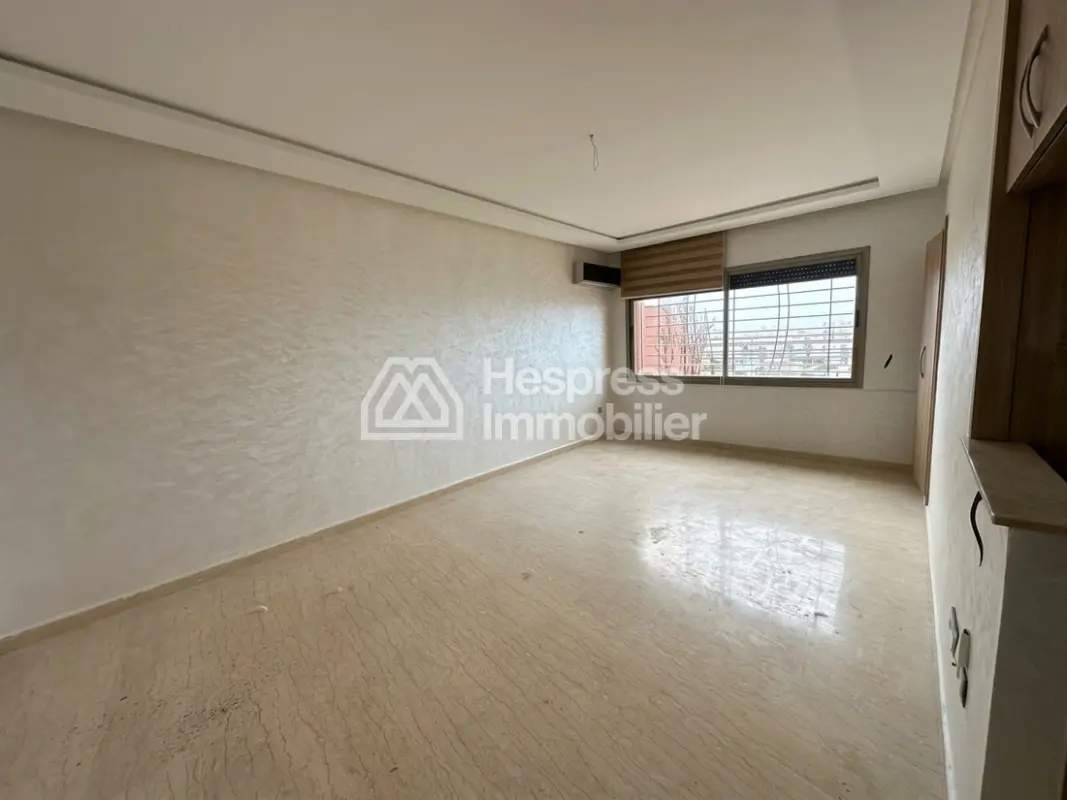 À vendre studio face derb ghalaf sud sans vis à vis