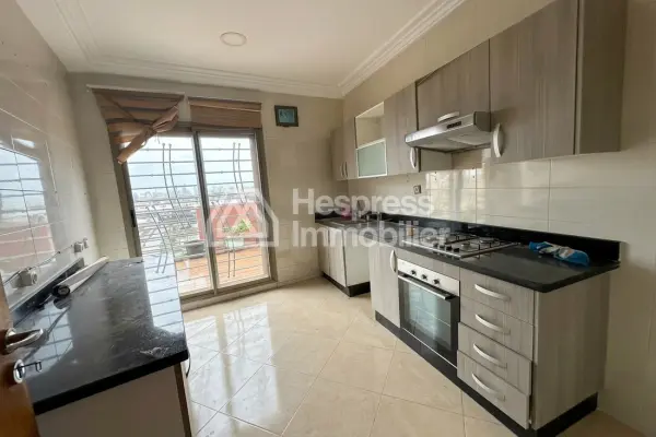 À vendre studio face derb ghalaf sud sans vis à vis