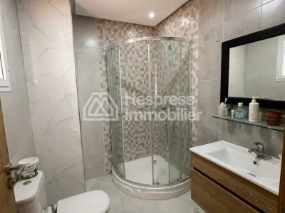 À vendre studio face derb ghalaf sud sans vis à vis