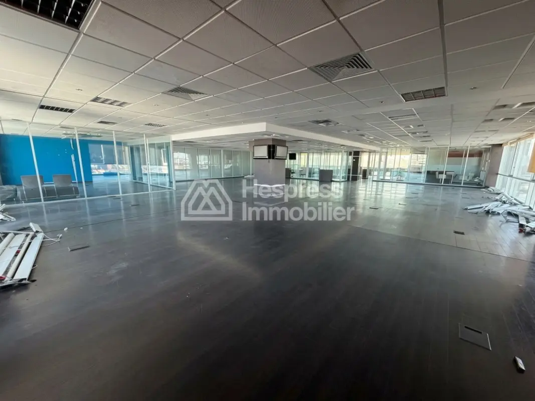 Offices for rent at Maarif