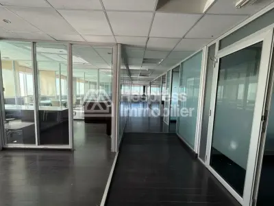 Offices for rent at Maarif