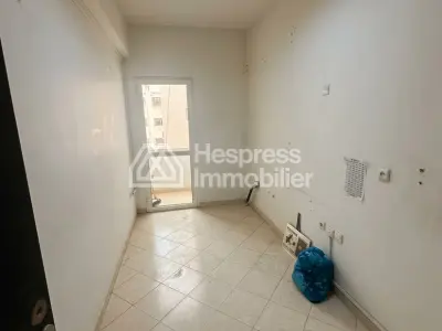 Offices for rent in Tantan, Burgundy