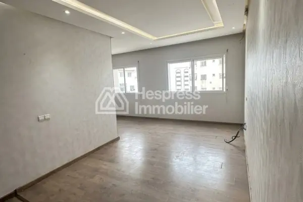 Offices for rent in Tantan, Burgundy