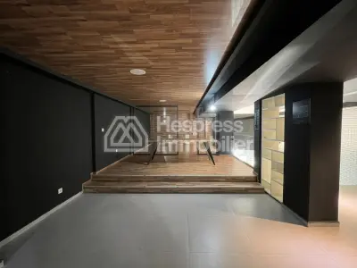 Commercial premises for rent in Val Fleury. Area of ​​316 m²