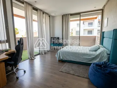 Luxurious villa for rent in Dar Bouazza . 4 beautiful bedrooms. Furnished.