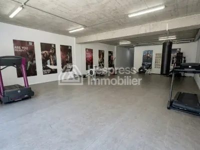 Luxurious villa for rent in Dar Bouazza . 4 beautiful bedrooms. Furnished.