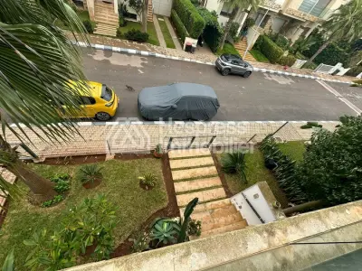 منزل للبيع في دار بوعزة . خمس غرف كبيرة