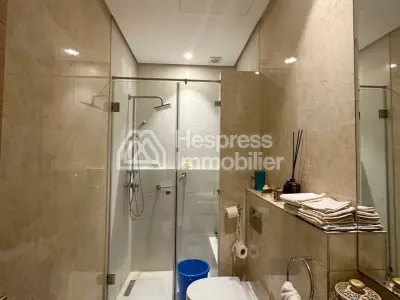 منزل للبيع في دار بوعزة . خمس غرف كبيرة