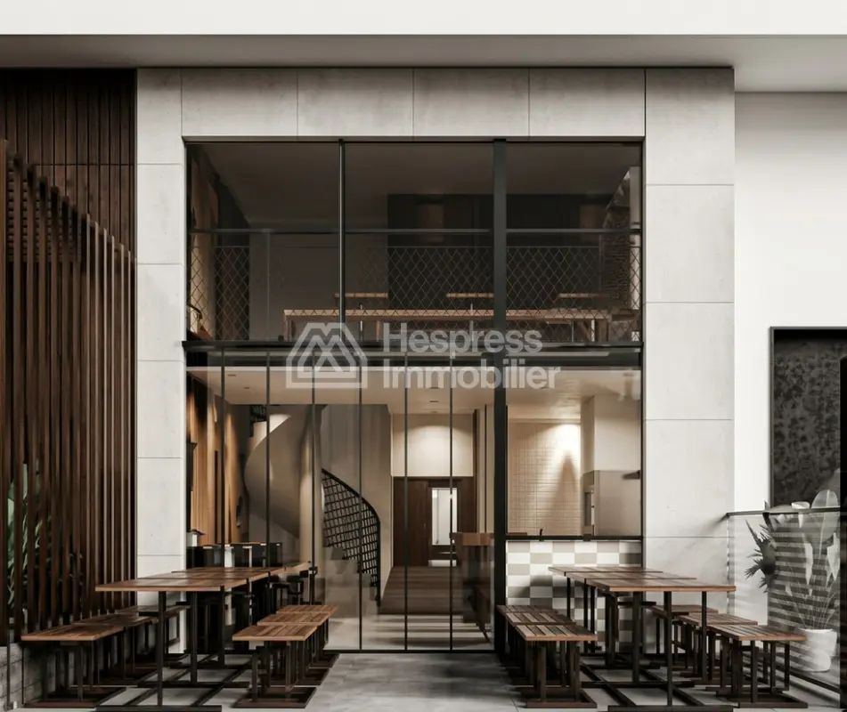 Premises for sale with host, 80 m2, at Gauthier between Boulevard Anfa and Place Ollier