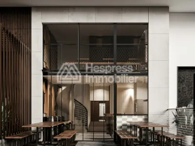Premises for sale with host, 80 m2, at Gauthier between Boulevard Anfa and Place Ollier