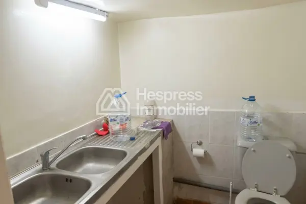 Commercial premises for sale at Maârif Extension . Area of ​​35 m²