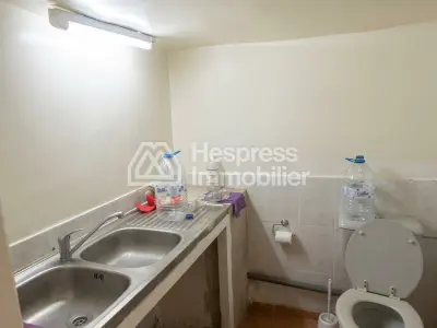 Commercial premises for sale at Maârif Extension . Area of ​​35 m²